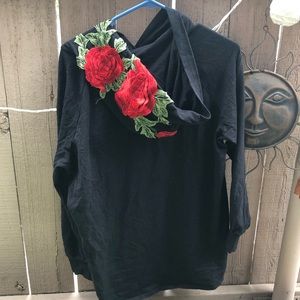 Black pullover with rose embroidery on the hood